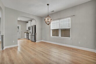 211 Thalia Rd in Virginia Beach, VA - Building Photo - Building Photo