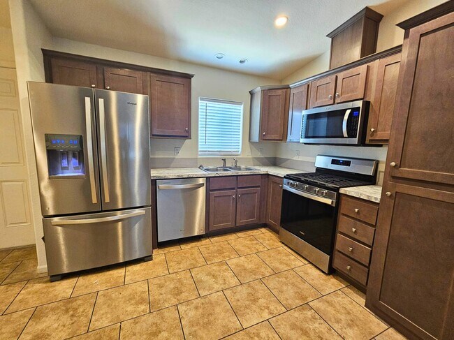 1409 N French St in Casa Grande, AZ - Building Photo - Building Photo