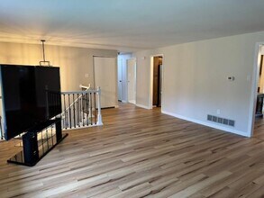 4723 Lucy Dr in Allison Park, PA - Building Photo - Building Photo