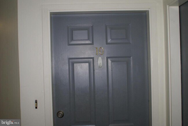 1121 Stanley Ave in Chambersburg, PA - Foto de edificio - Building Photo