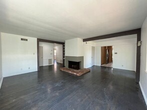 4732 Katherine Ave in Los Angeles, CA - Building Photo - Building Photo