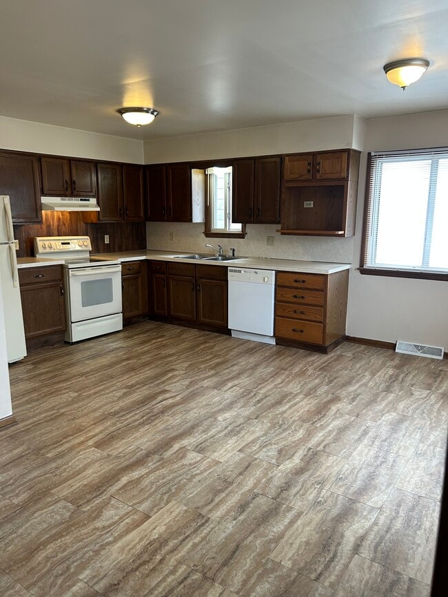 126A E Main St, Unit 126 A in Palmyra, PA - Building Photo - Building Photo