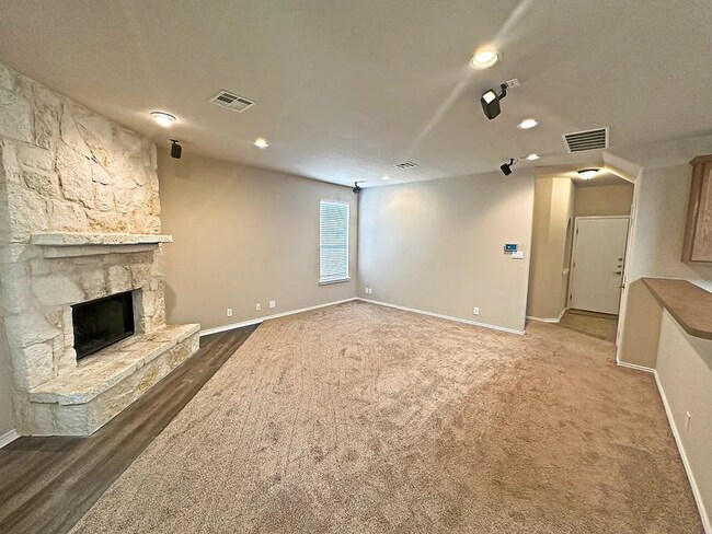 2628 Riva Ridge Cir in Schertz, TX - Building Photo - Building Photo