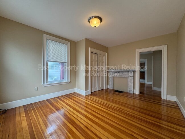 property at 16 Franklin Pl