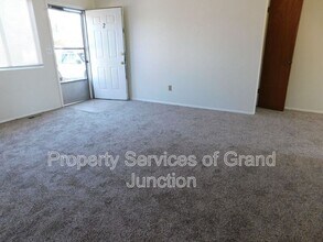477-32 1/8 32 1/8 Rd in Clifton, CO - Building Photo - Building Photo