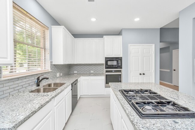 property at 19 Long Springs Pl