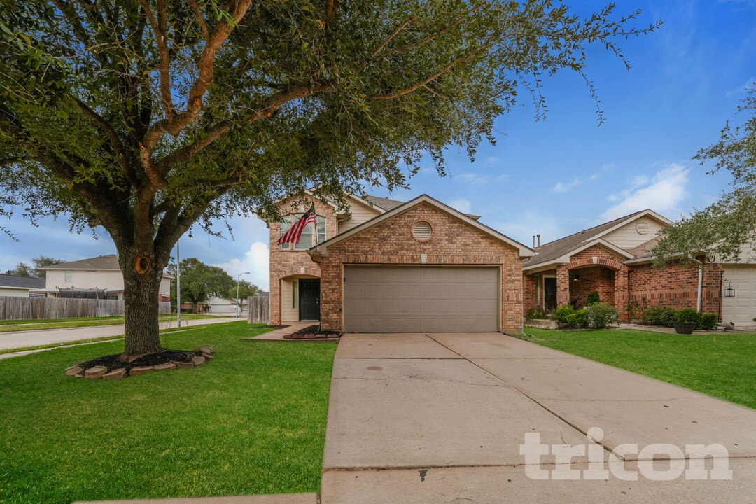 19042 S Whimsey Dr in Cypress, TX - Building Photo