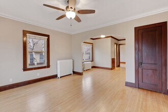 1610 Charles Ave in St. Paul, MN - Building Photo - Building Photo