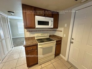 1270 Navarre Dr, Unit 1-817 in Deltona, FL - Foto de edificio - Building Photo