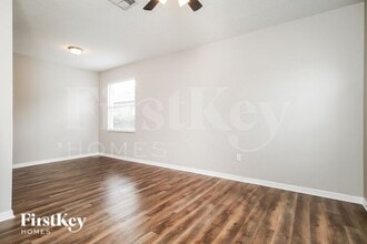 15349 Montesino Dr in Orlando, FL - Foto de edificio - Building Photo
