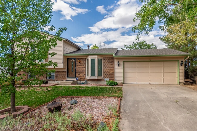 property at 18981 E Kansas Dr