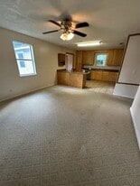 641 Monnie St in Ashburn, GA - Building Photo