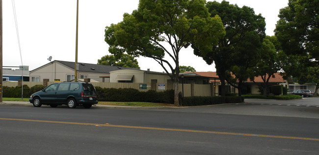 San Jose Verde Mobile Home Park in San Jose, CA - Building Photo - Building Photo