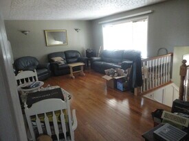 2169 Embury St in Regina, SK - Building Photo