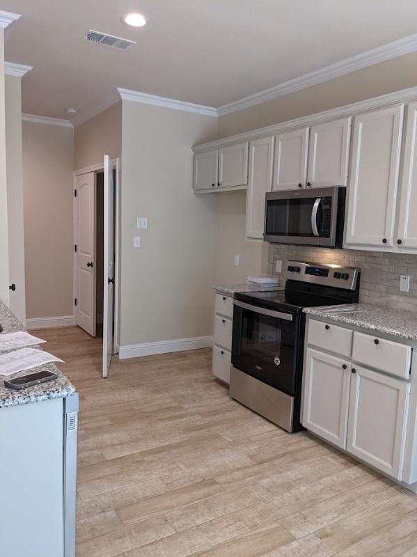 property at 532 W Ford St