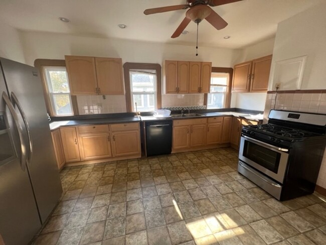 property at 55 Kenmere Rd