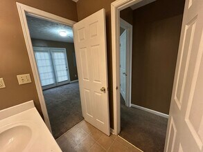 221 Simba Way in Lexington, KY - Building Photo - Building Photo