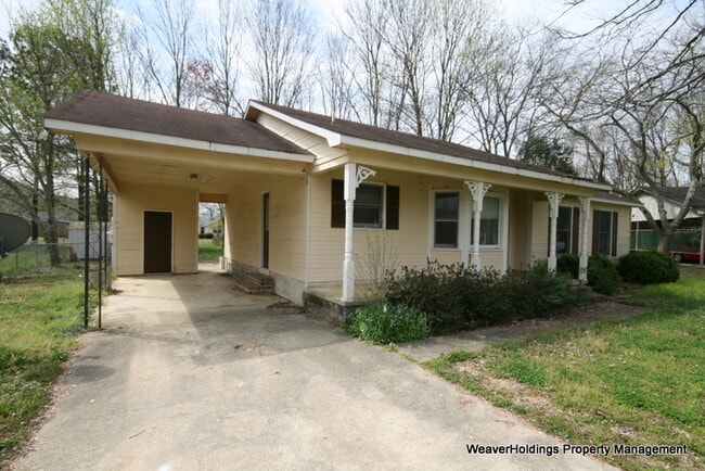 1503 Cobblestone Cir SE in Huntsville, AL - Building Photo - Building Photo