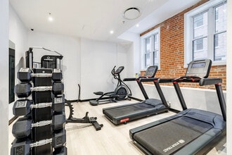 King Street Appartements in Montréal, QC - Building Photo - Interior Photo