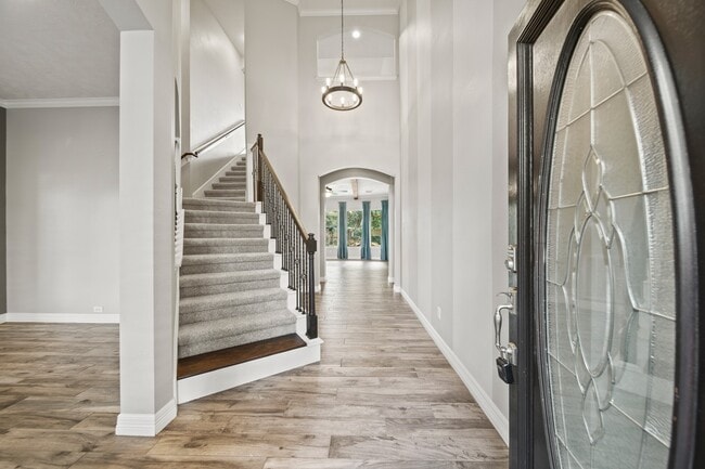 property at 6403 Middlelake Ct