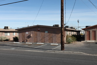 Casa De Catalina in Las Vegas, NV - Foto de edificio - Building Photo