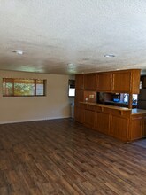 419 Harvard Ave in Fircrest, WA - Foto de edificio - Building Photo