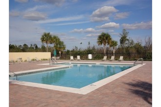 Secret Lake Resort in Kissimmee, FL - Building Photo - Building Photo