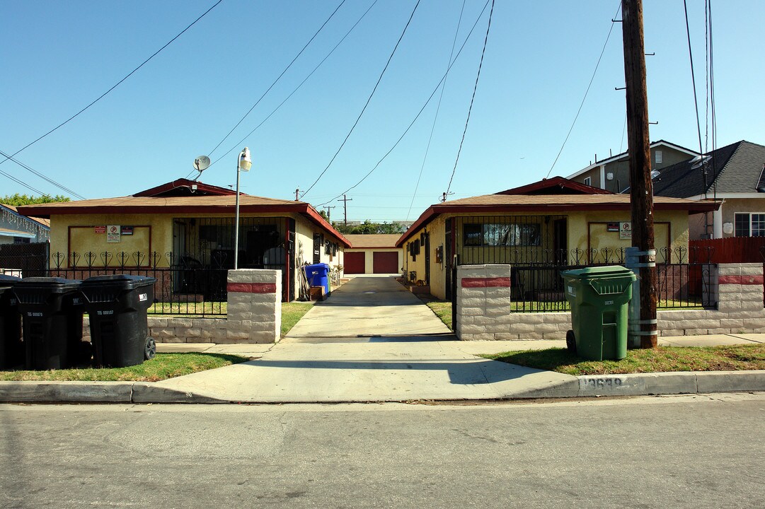 3639 SW 105th St in Inglewood, CA - Building Photo
