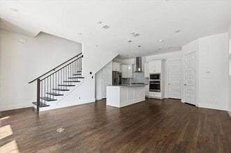 8040 Ingram Dr in Plano, TX - Building Photo - Building Photo