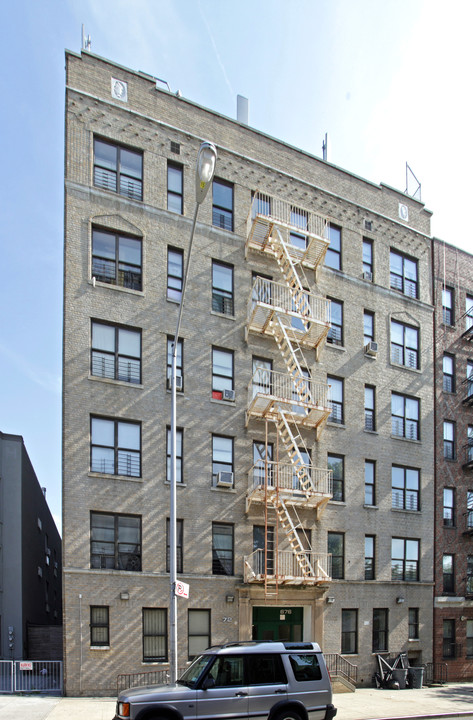 676 Willoughby Ave in Brooklyn, NY - Building Photo