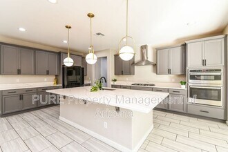 513 E Yellowstone Pl in Chandler, AZ - Building Photo - Building Photo