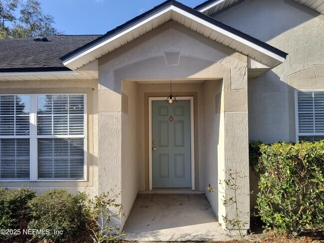 6781 Plum Lake Dr N in Jacksonville, FL - Building Photo - Building Photo