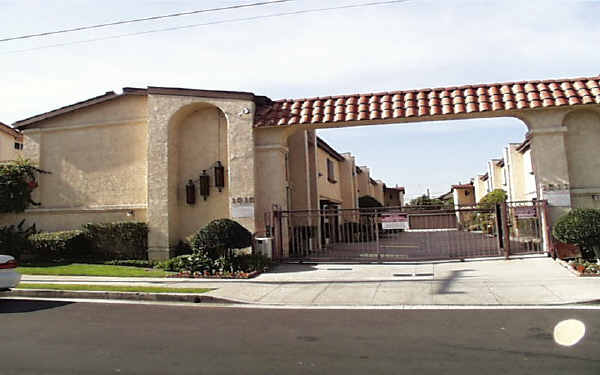 1415 Prospect Ave in San Gabriel, CA - Building Photo