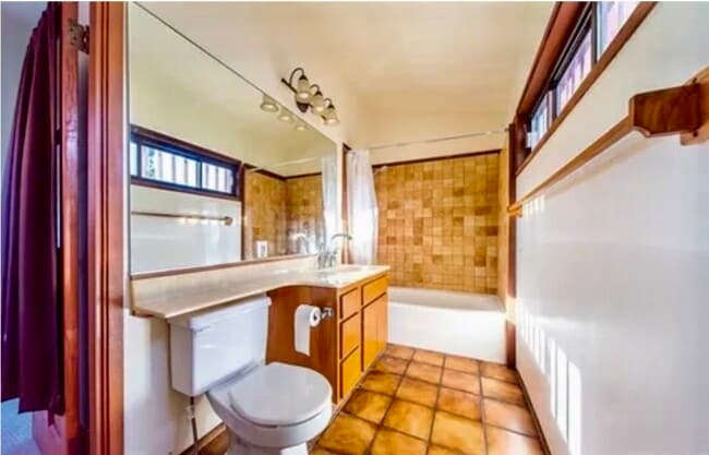 7506 Earldom Ave in Los Angeles, CA - Building Photo - Building Photo