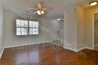 128 Cascade Dr photo'