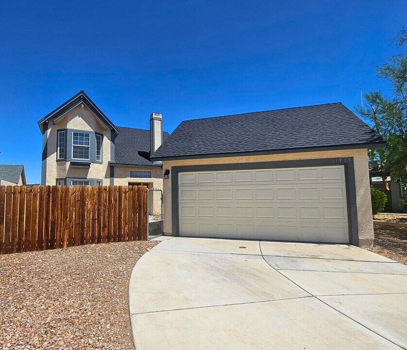 1905 Joliet Cir in Las Vegas, NV - Building Photo