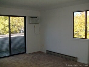 124 Coalpit Hill Rd in Danbury, CT - Building Photo - Building Photo