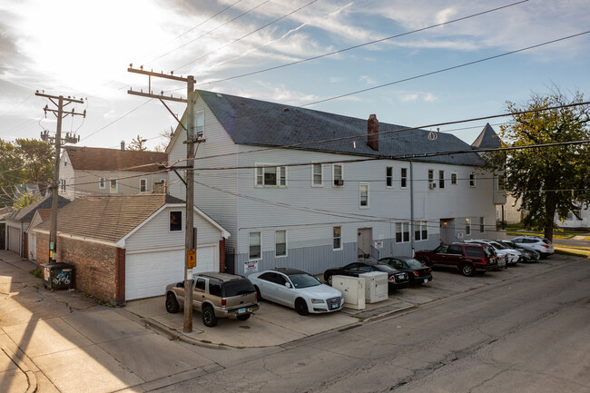 5028 W 31st Pl in Cicero, IL - Foto de edificio - Building Photo