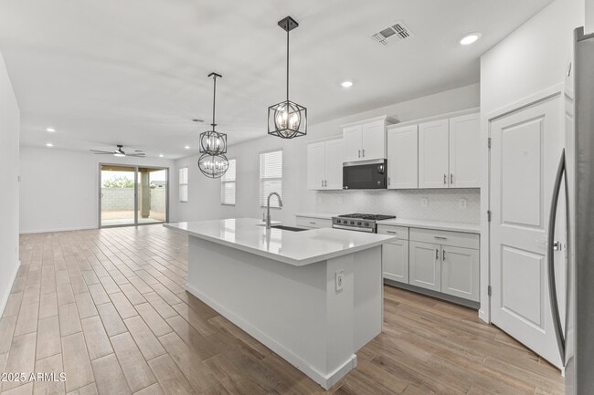 15849 W Gray Fox Trl in Sun City West, AZ - Building Photo - Building Photo