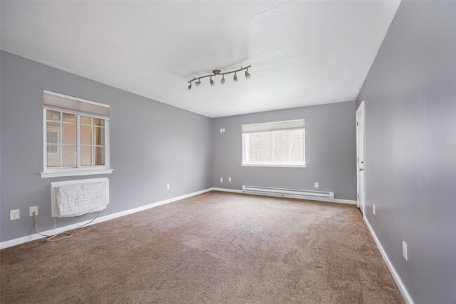 416 Fox Run Ln in Carmel, NY - Building Photo - Building Photo