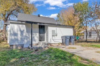 2440 NW 3rd St in Oklahoma City, OK - Building Photo - Building Photo