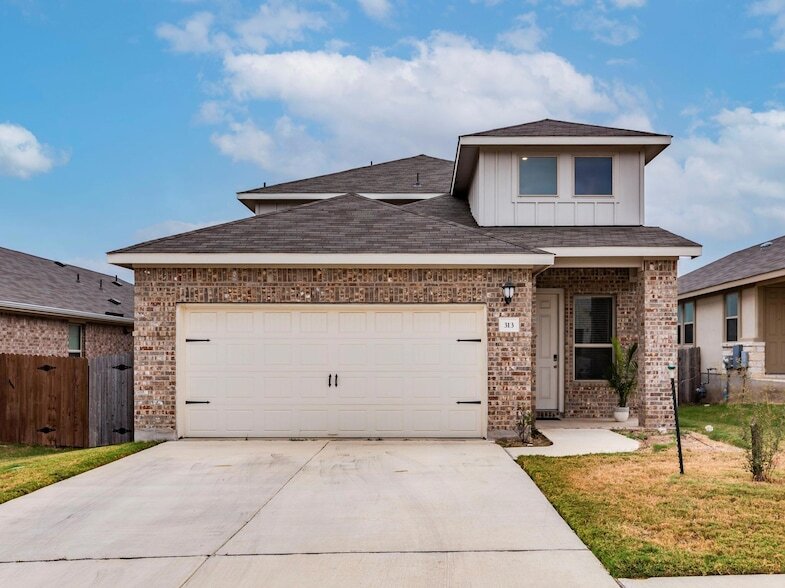 313 Dipprey Ln, Unit 1326 in Georgetown, TX - Building Photo