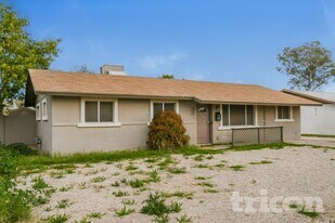 826 W Del Rio St in Chandler, AZ - Building Photo