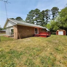 3102 Joye Cir in Spring Lake, NC - Building Photo - Building Photo