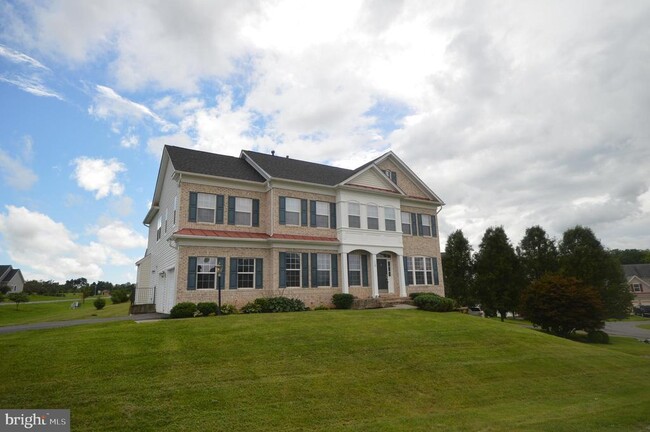 property at 29 Pathfinder Ct