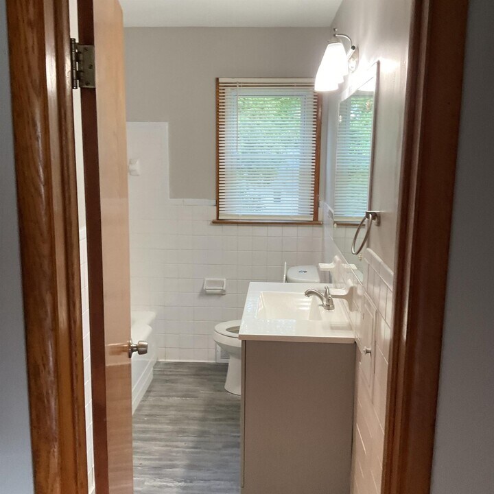 399 Warwick St in Akron, OH - Building Photo
