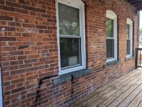 70 Center St in Shelton, CT - Building Photo - Building Photo