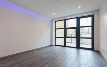 222 E 7th St in New York, NY - Building Photo - Building Photo