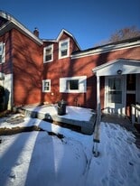 80 Queens Rd in Sackville, NB - Building Photo