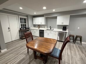 220 Drumcliff Ct in Tyrone, GA - Building Photo - Building Photo